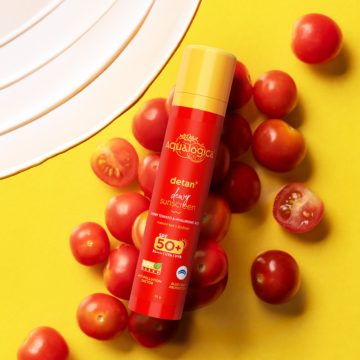 Detan+ Dewy Sunscreen SPF 50+ PA++++ with Anti Pollution Factor (APF) | UVA/B & Blue Light Protection - 50g